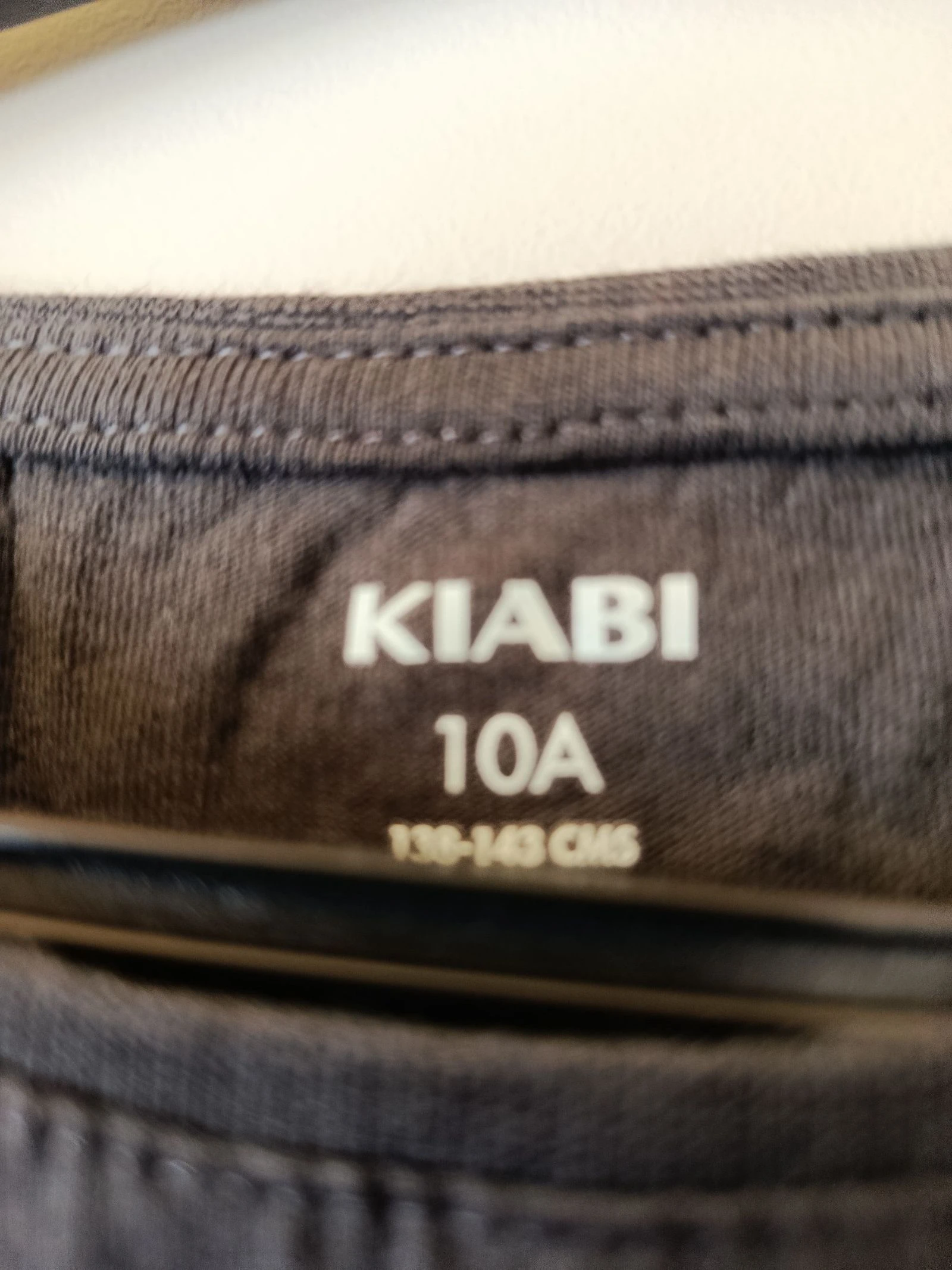 Long-sleeved T-shirt brand Kiabi size 10 years – photo 3